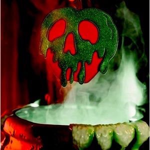 Poison Apple Bag Snow White